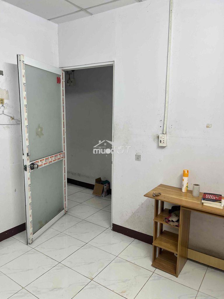 Phòng trọ gần chợ thiết q11. - 4