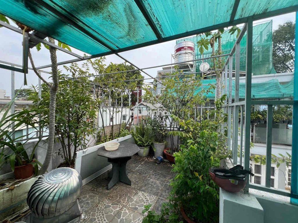 Góc 2mt- lê hồng phong-q.10- cn 44 m²- 4 tầng btct- chỉ 6,8 tỷ - 2