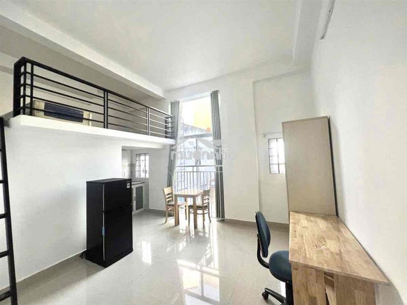 🔥Phòng gác ban công nhà mới đầy đủ nội thất hạt dẻ ngay trung tâm