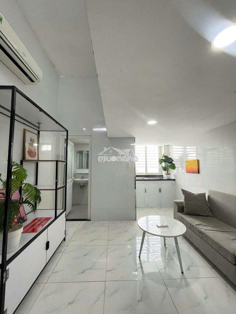 Phòng trọ  30m2 giá rẻ có gác lửng  ngay trung tâm quận bình thạnh