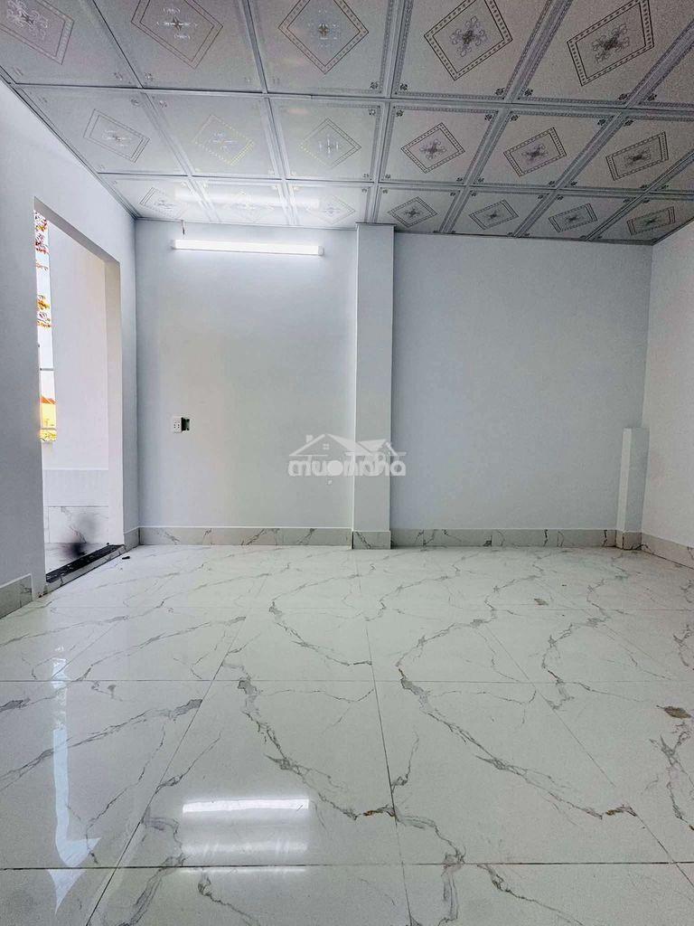 Nhà cấp 4 gác lửng gần chợ đông hòa và làng đại học quốc gia - 3
