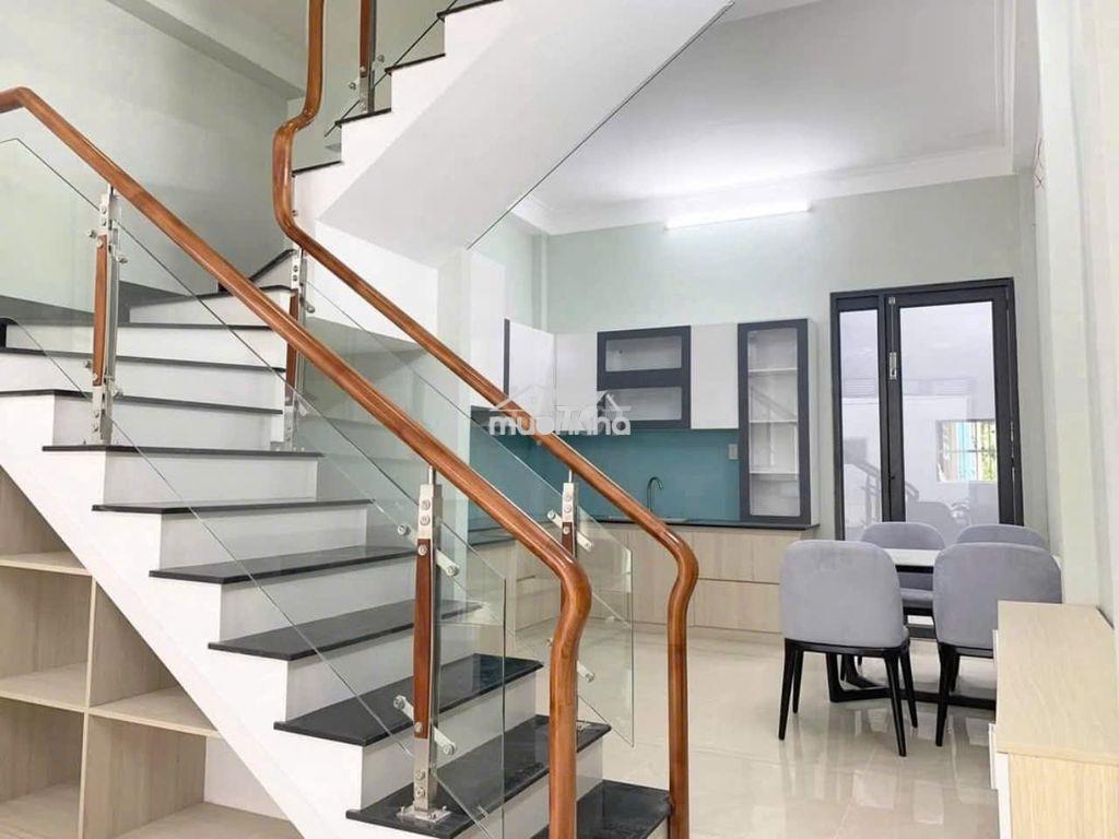 Cần cho thuê nhà hxh 443/4a lê văn sỹ p.12 q.3 - 3
