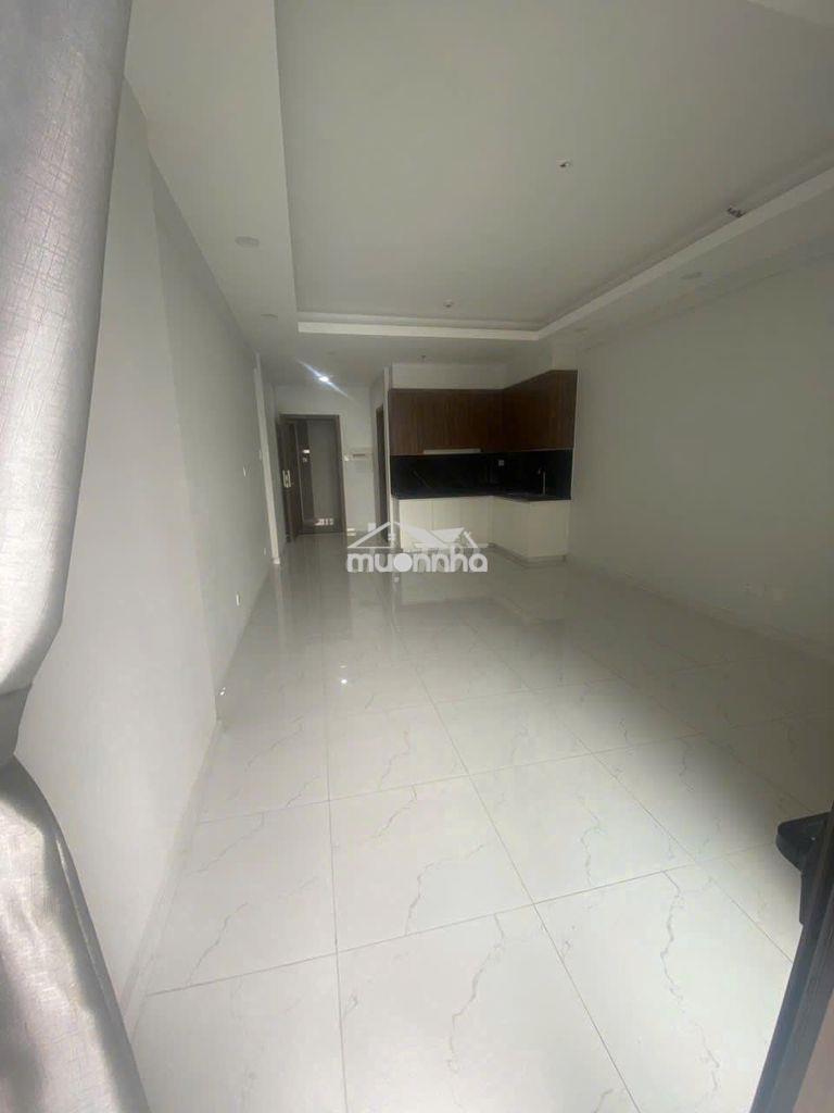 Hot! cho thuê studio nhà trống 4tr2/th cọc 1 tháng ở ngay