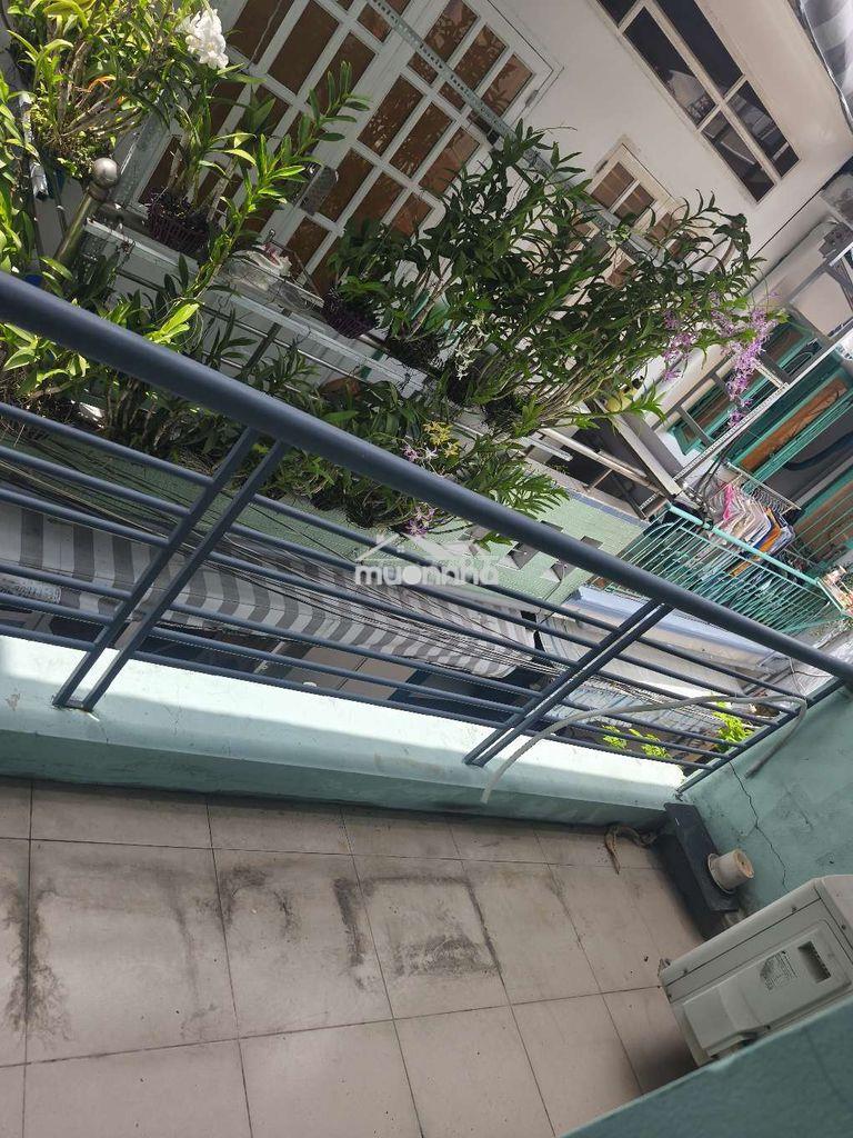 Cho thuê nhà nguyên căn 3 phòng ngủ hẻm 380 lê văn lương - 2
