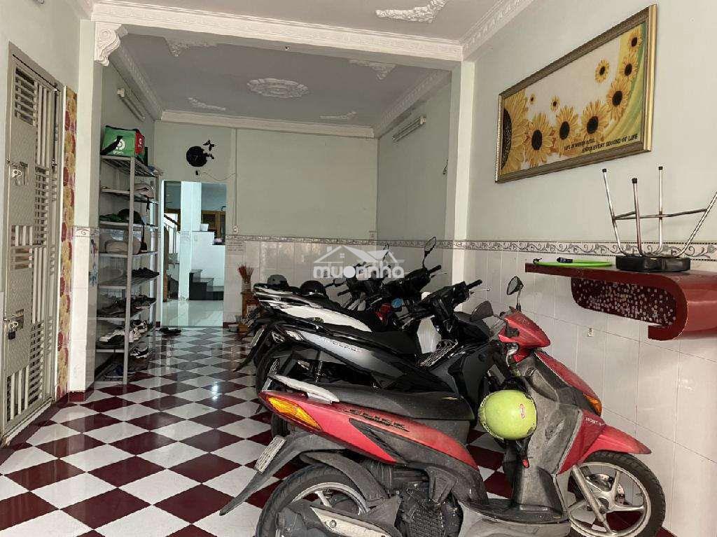 Bán nhà dt 107 m2 cực rẻ , 2t,4pn , đang cho thuê .. - 2