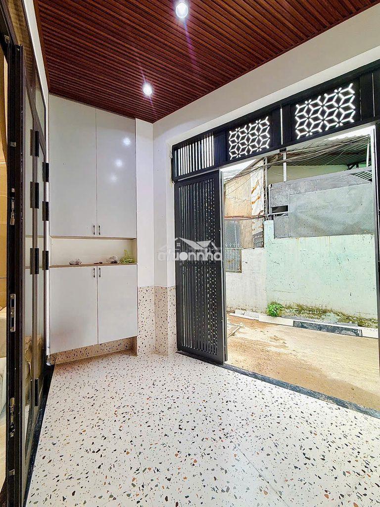 Tôi cần bán nhà hxh đường trần văn đang p11 quận 3. mmg&qc 