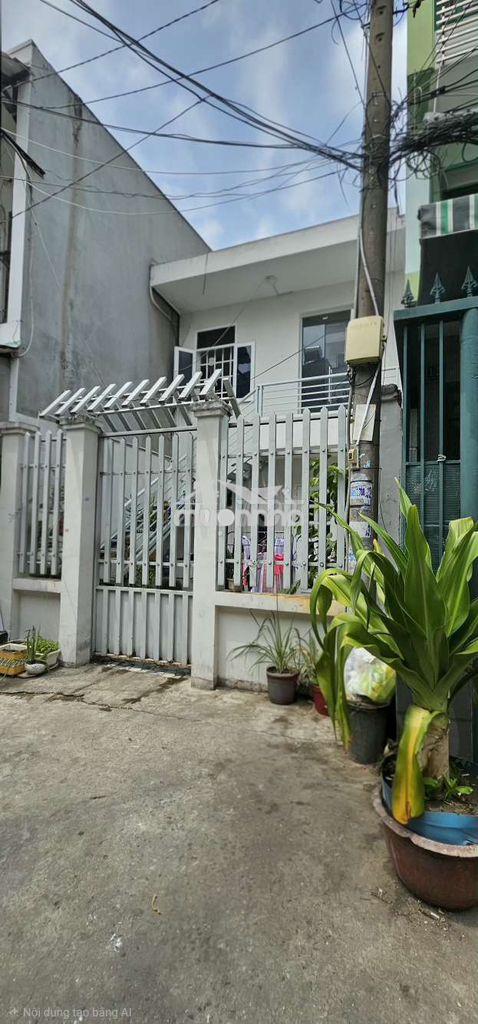Bán nhà đường hòa bình - tô hiệu - (74,5m2 - 2 tầng) - giáp ranh q.11 - 2