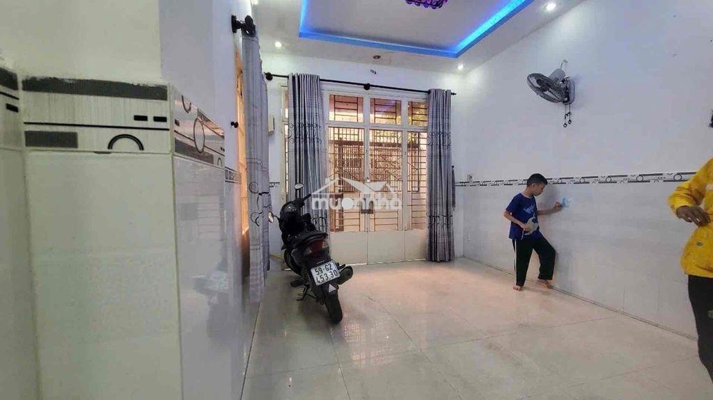 Cần xoay vốn bán căn góc,hẻm thông ,sẵn dòng tiền 10tr/tháng - 2