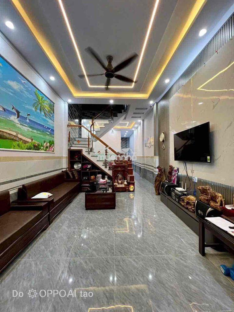 Bán nhà ngay chợ tân long, 90m2,850 triệu, nhà 1 trệt 1 lầu, shr