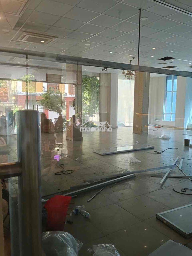 SÀN VĂN PHÒNG 1000M2 TẦNG TRÊT THÀNH THÁI QUẬN 10 CŨ - 3