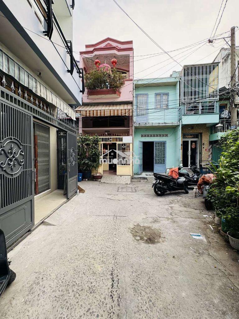 🔥 Nhà 3 tầng hxh ba đình – dtsd 80m²