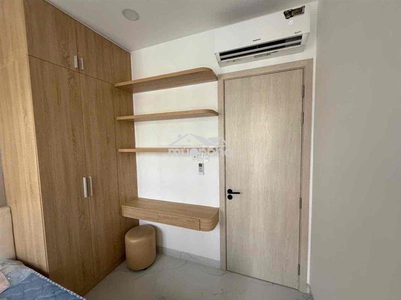 Cho thuê nhà thị nghè 2pn 2wc full nội thất: 12tr cọc 1 tháng