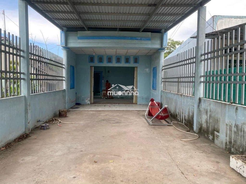 Cần bán gấp căn nhà cấp 4 ở 1/ đ. lê minh nhựt-130m2 shr giá 820 triệu - 3