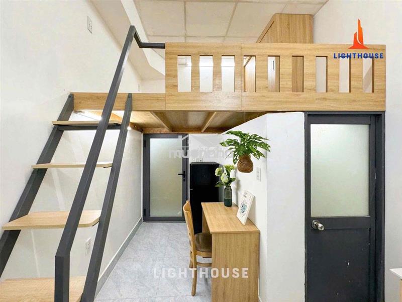 Duplex thoáng full nội thất, thang máy ngay dương quảng hàm