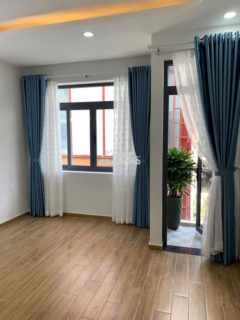 CHÍNH CHỦ  CHO THUÊ PHÒNG NGUYỄN THỊ THẬP QUẬN 7 GIÁ 4.1 TR -4.3 TR