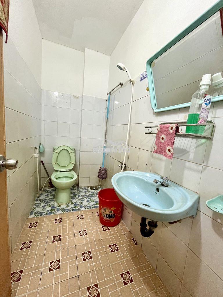 Cho thuê phòng trọ 20m2, tại 182 đường thoại ngọc hầu, phòng sạch đẹp - 4