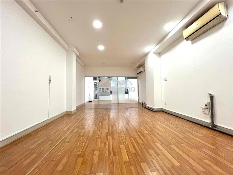 Mặt bằng kinh doanh 80m2