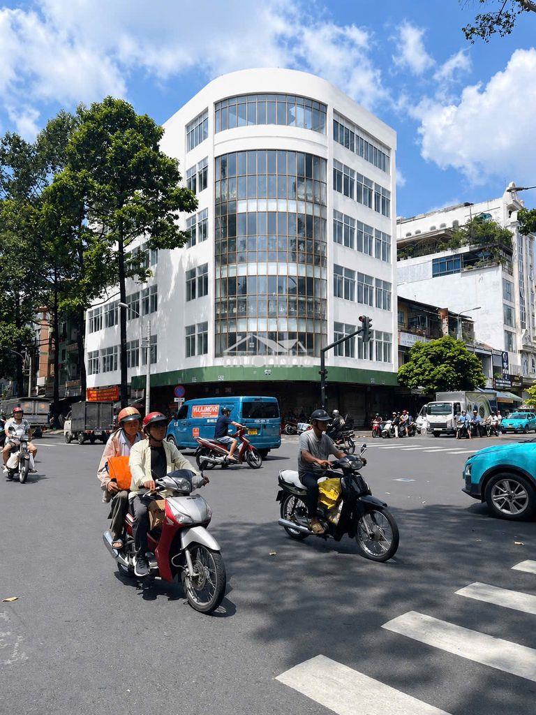 Cho thuê góc 2mt nguyễn chí thanh và tạ uyên , 30x16m , 6 tầng , 150tr