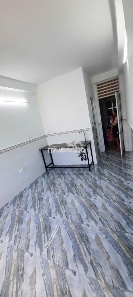 Nhà nguyễn thái sơn, gv - chdv 6pn -hẻm thông 4m - thu nhập 25tr/tháng