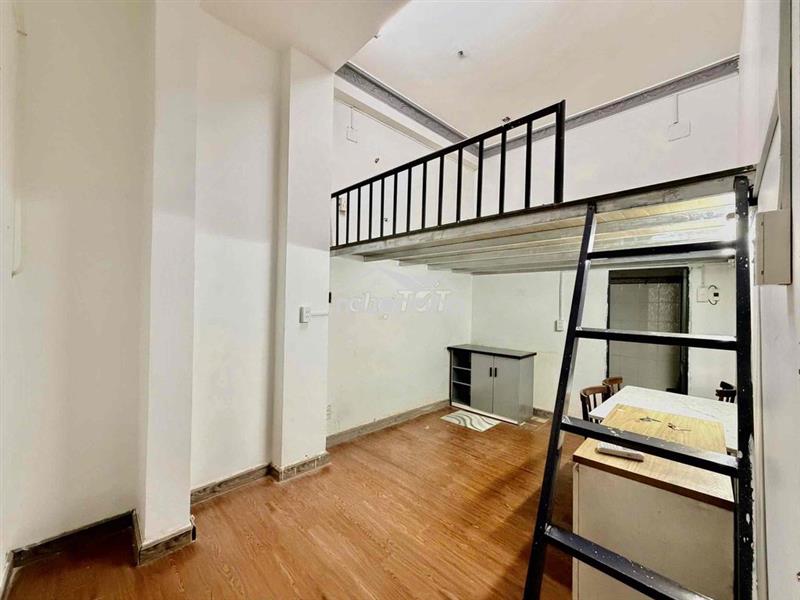 Trọ giá rẻ!! chỉ 3tr7/tháng 3ng2xe gác đầy đủ nội thất ngay cmt8