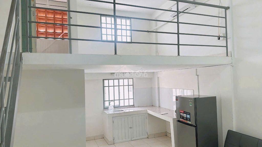 Em trai khu công nghiệp vsip 2 bị người yêu bỏ. giá tan vỡ - 4