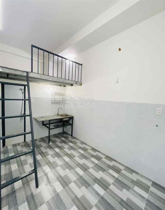 Cho thuê phòng giá rẻ có máy lạnh quận 9