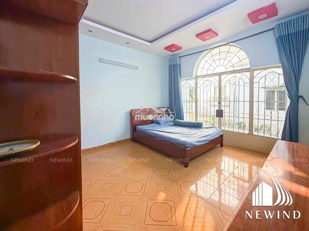 Nguyên căn 4 phòng ngủ - 3 nhà vệ sinh siêu rộng gần ngay kdc him lam - 4