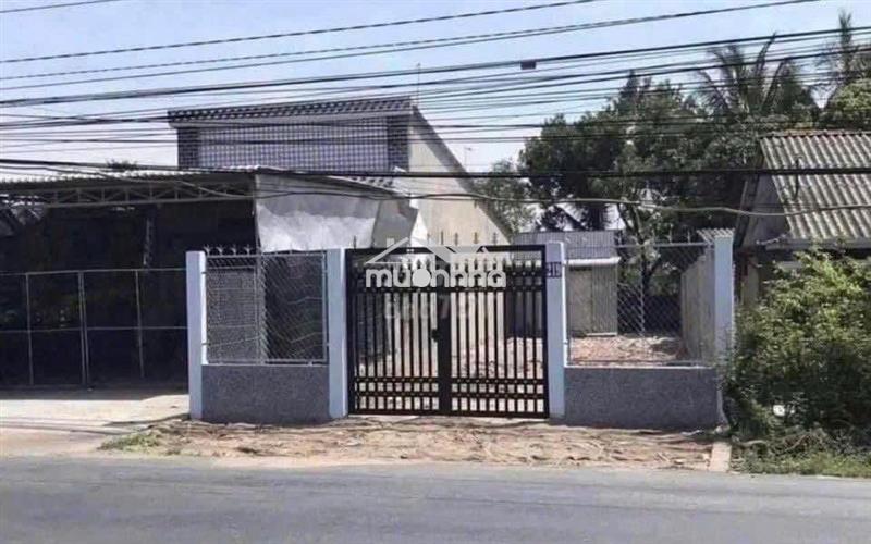 Kẹt tiền bán gấp