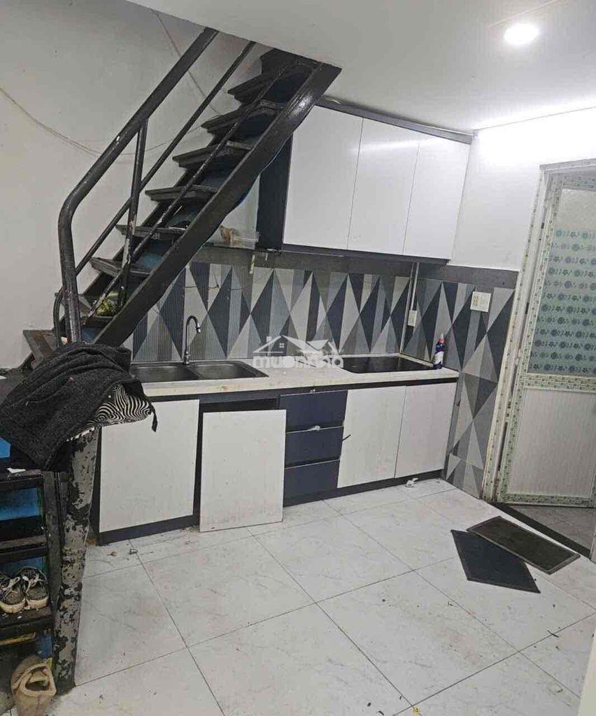 Nhà trệt 2 lầu, góc hẻm 7m hai bà trưng gần tân định, kd đa nghề - 2