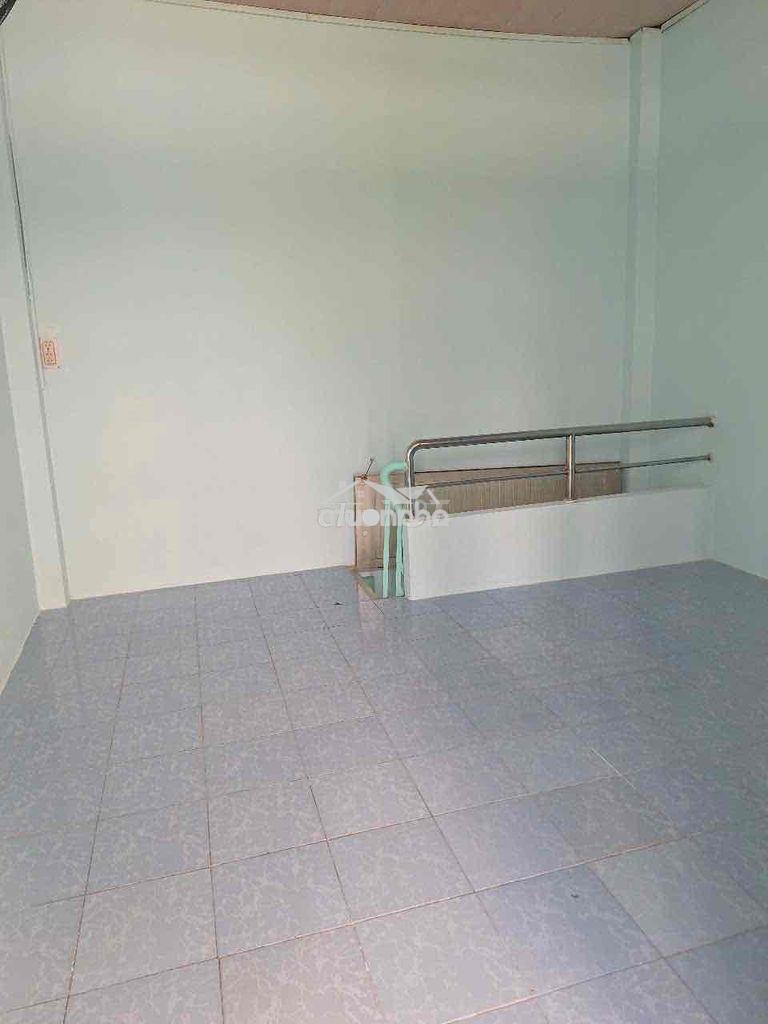 Cần cho thuê nhà hẻm 380 lê văn lương - 2