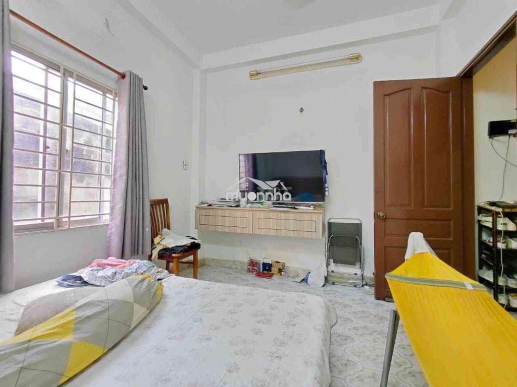 Giáp quận 1! nhà 4 tầng có giếng trời, hẻm xe hơi - giá 9 tỷ - 4