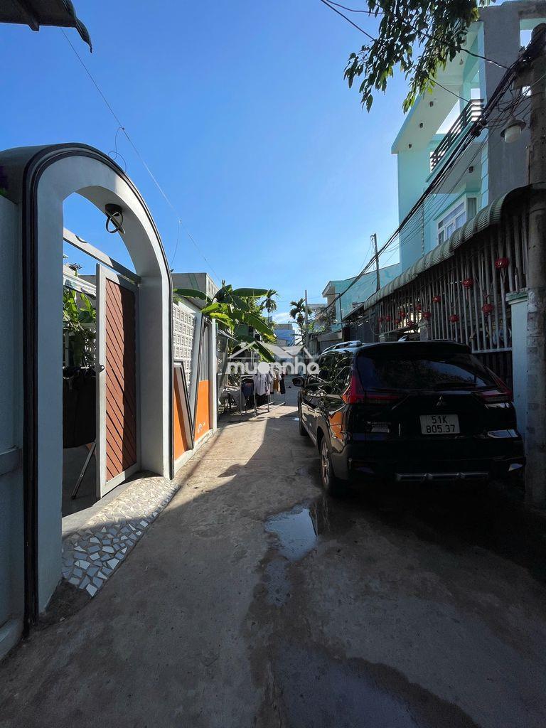 Bán đất ngộp bank giá rẻ 4,25 tỷ - 100m2, hẻm ô tô ngay kdc tăng long - 2