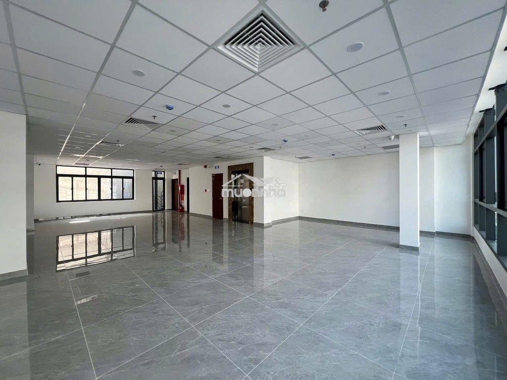 Tòa nhà cho thuê đường cộng hòa. 8x20m. hầm - 5 tầng. pccc đầy đủ - 3