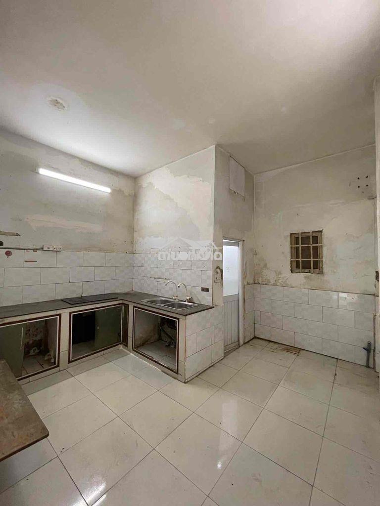 48m2-4tỷ150- nhà cũ cấp 4- hẻm 4m- hậu giang q6 - 2