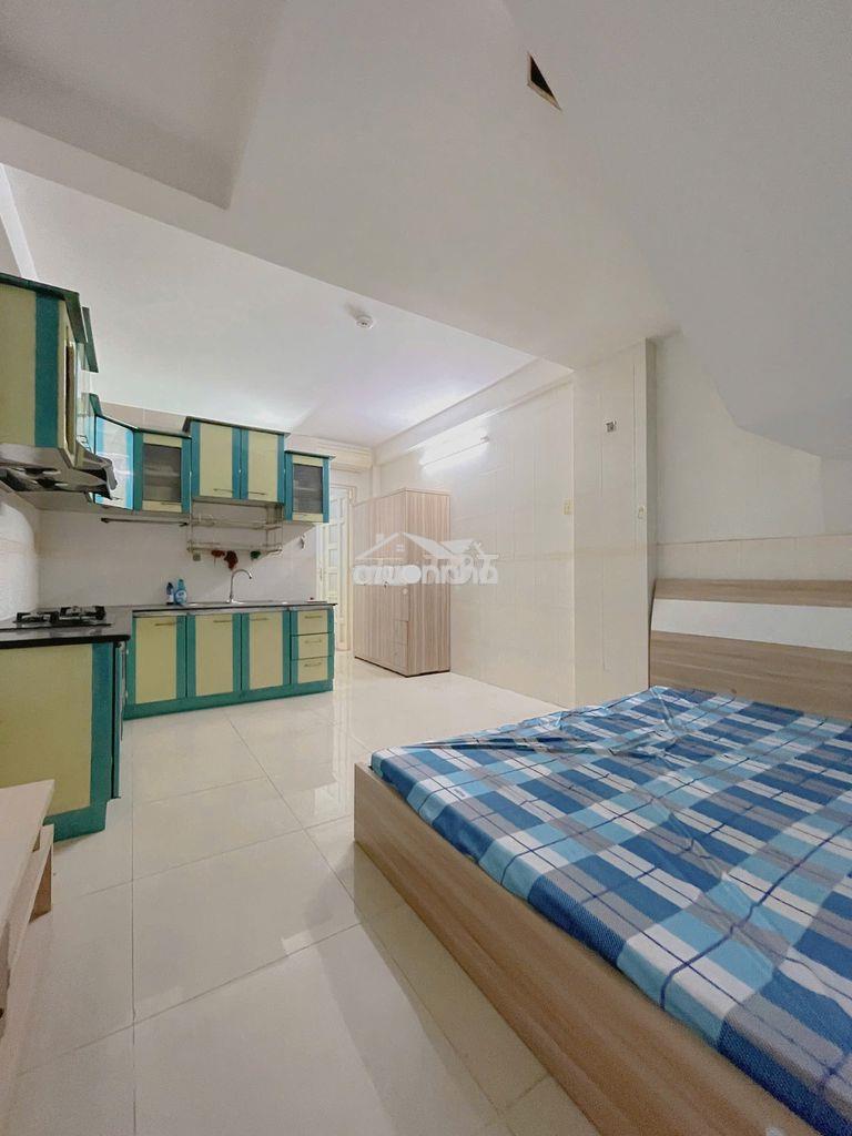 Chính chủ cho thuê phòng rộng 27m2 full nội thất gần đh y dược chợ lớn