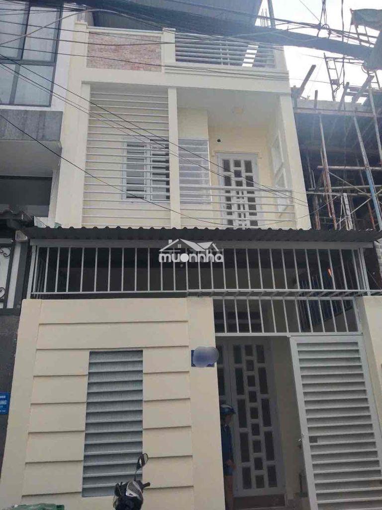 Nhà rộng 4*18m 1lầu st 2pn 2wc hxh 1/ phạm văn bạch