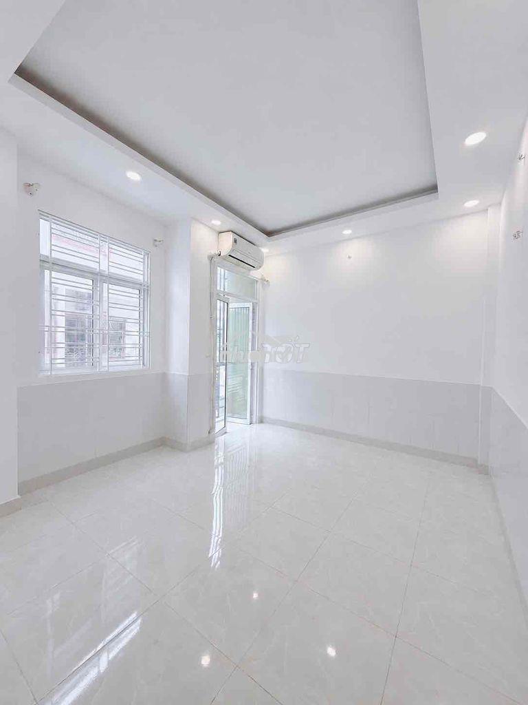 Nhà 4 tầng 3.8x7 - sát mặt tiền tôn đản, p4 q4 –3pn – chỉ 4.25 tỷ - 4