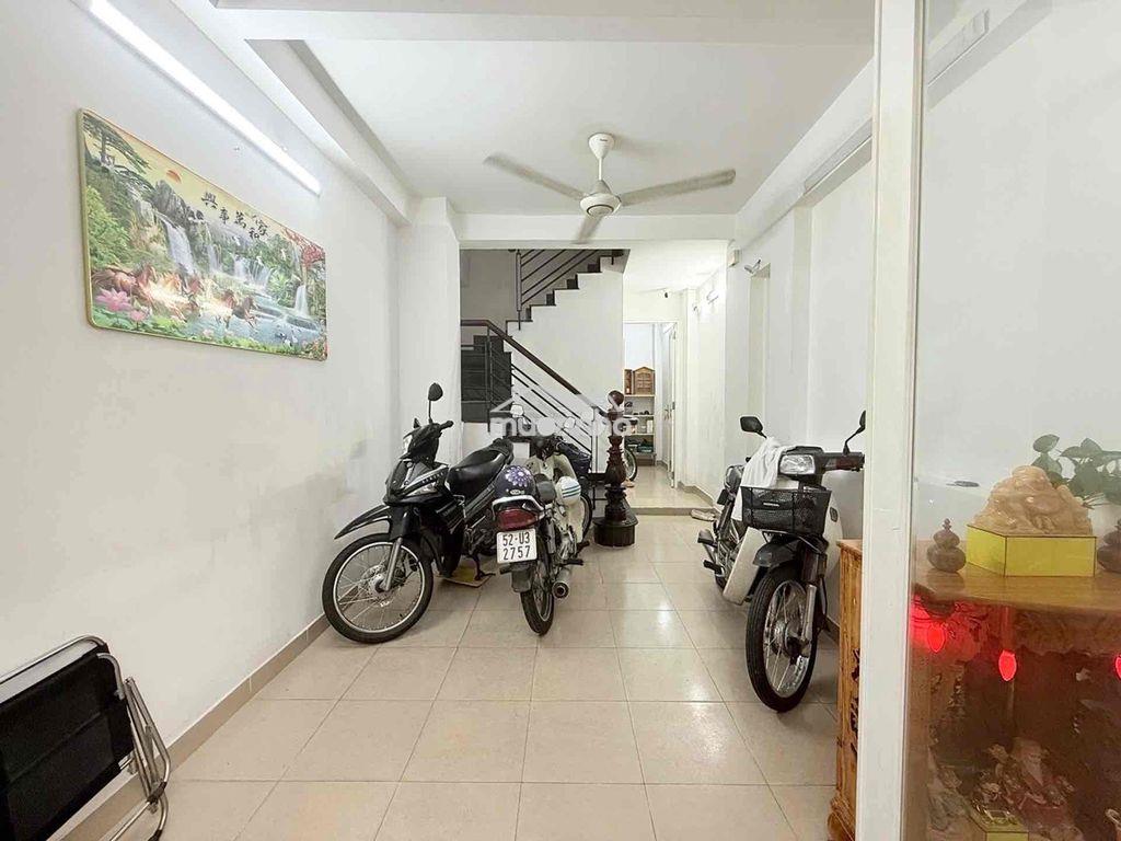 🚨 Chỉ 1 căn *** cmt8 quận 10 - không lộ giới - 2