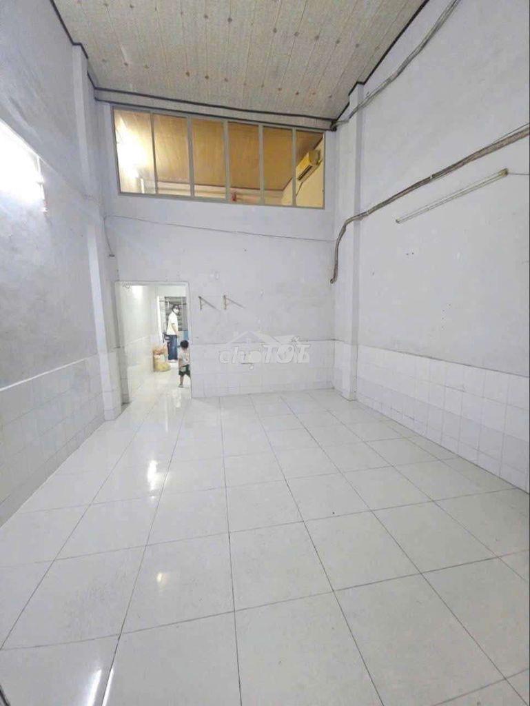 Nhà sát hẻm xe hơi âu dương lân p3,q8 - 2