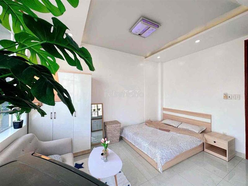 Căn full ban công, rộng rãi, thoáng mát, ngay trục đường phạm văn đông
