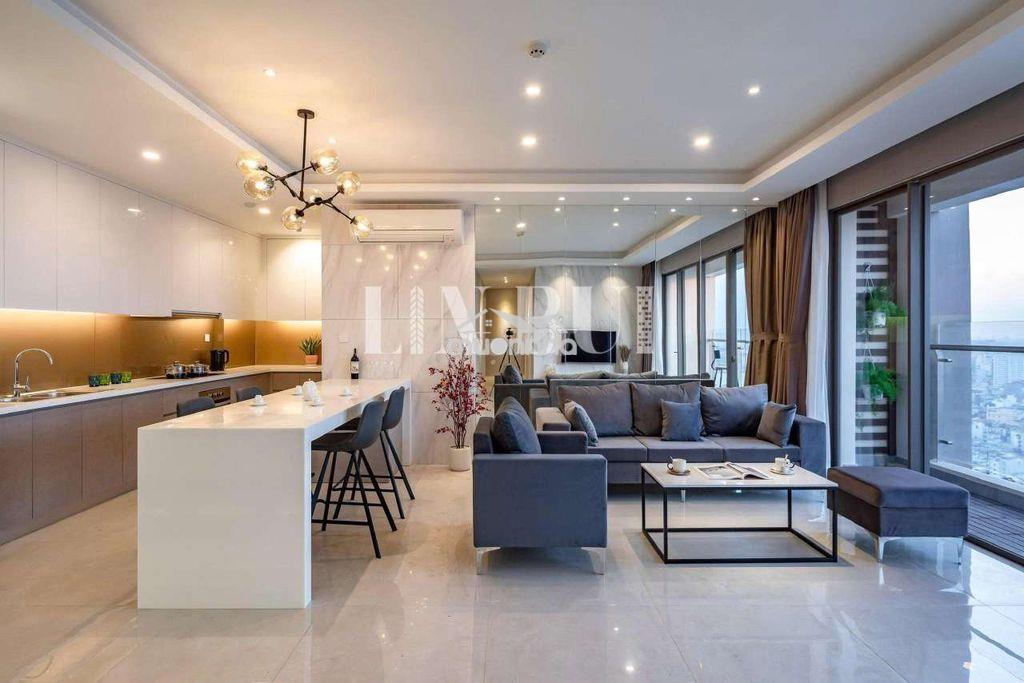 Thuê 3pn nhà đẹp full nội thất ở q4 đi 5p tới q1,q72 l/h: *** - 2