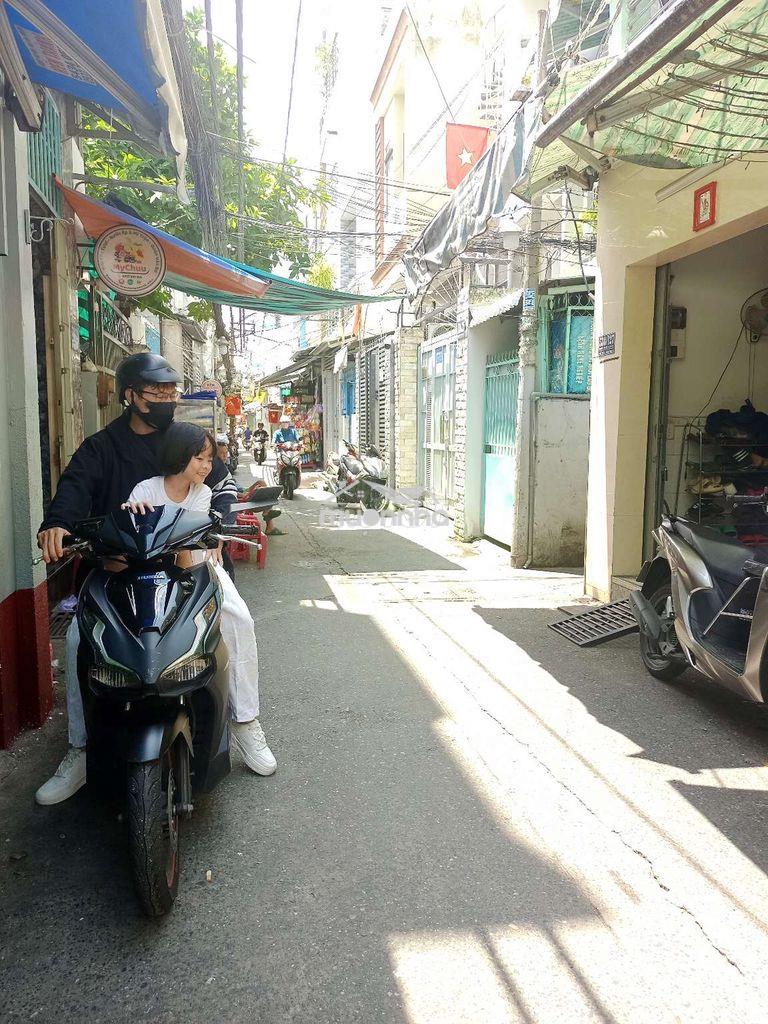 Nhà bán vị trí đẹp dễ kinh doanh hẻm xe hơi  - 3