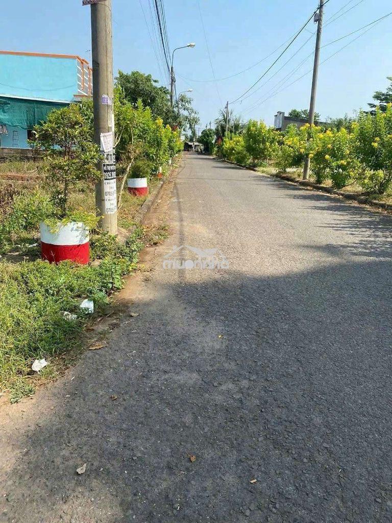 Chính chủ cần bán gấp lô đất hưng thịnh full thổ cư xd tự do.