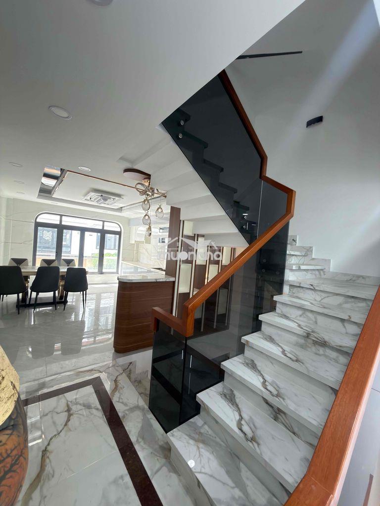 5 tầng (4x15) 210m2 sàn - khu phân lô - giá tốt trong khu vực - hxh - 3