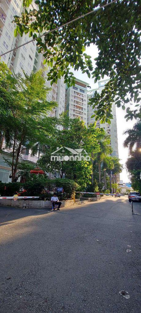 Bán 1pn có sổ ban công rộng phòngkhách - 2