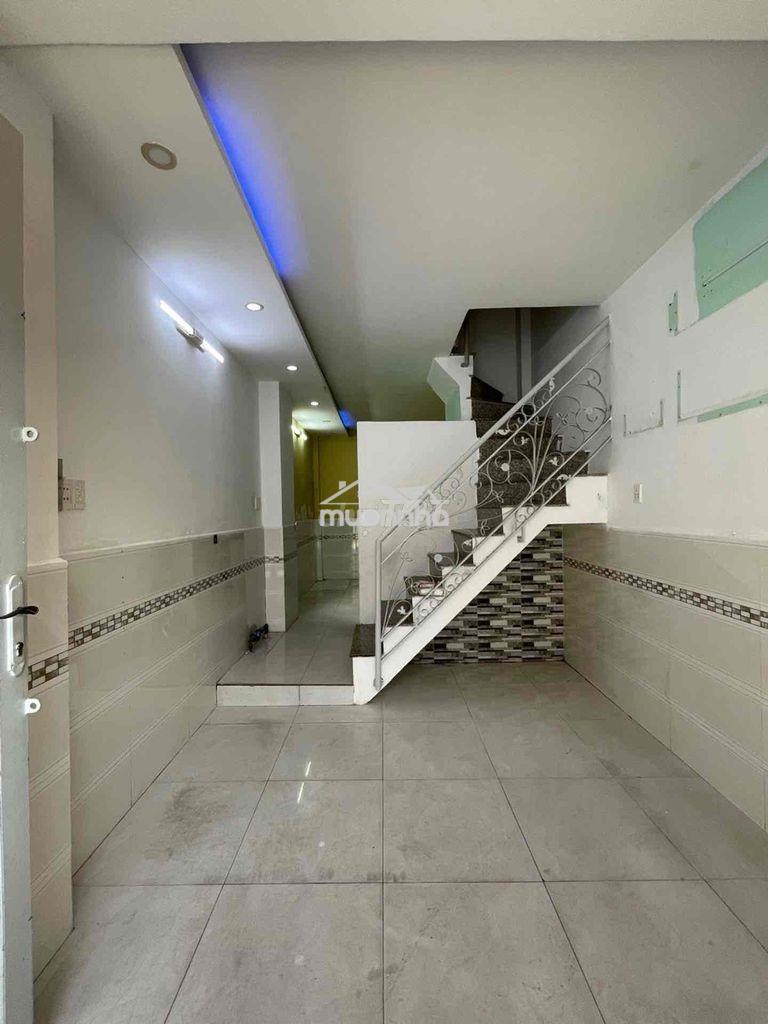 Xe hơi đậu cửa 30m2 giá chỉ 2t9 còn thương lượng , miễn tiếp môi giới - 4