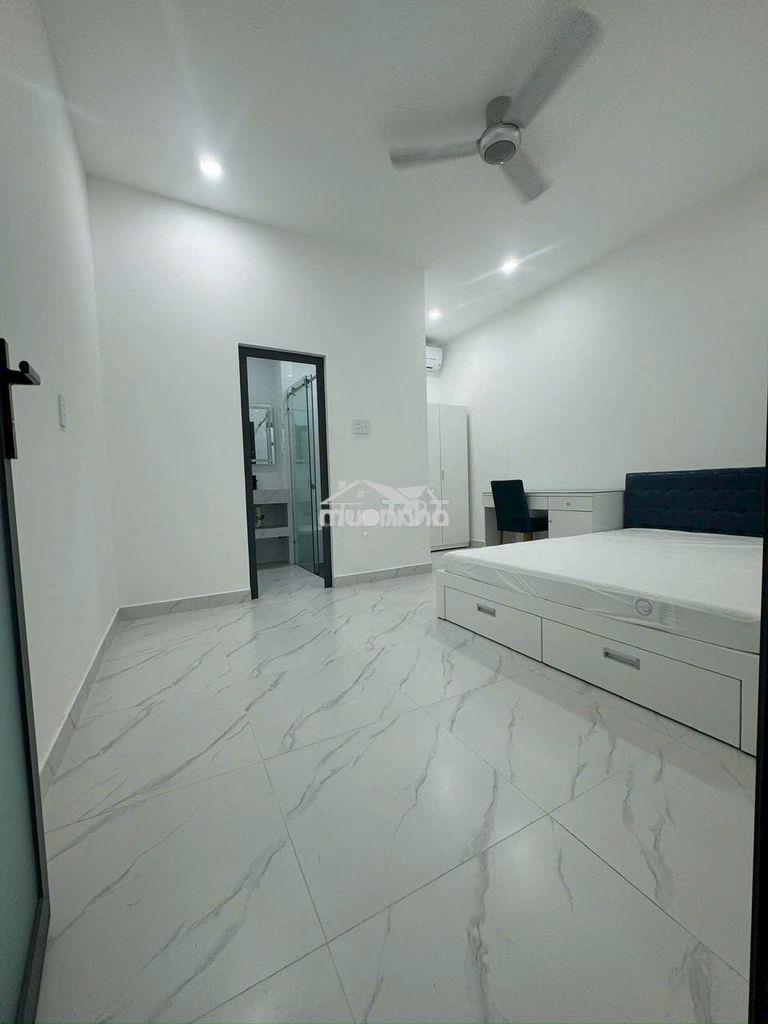 Nhà mới 2pn đầy đủ nội thất nguyễn đình chiểu, quận 3