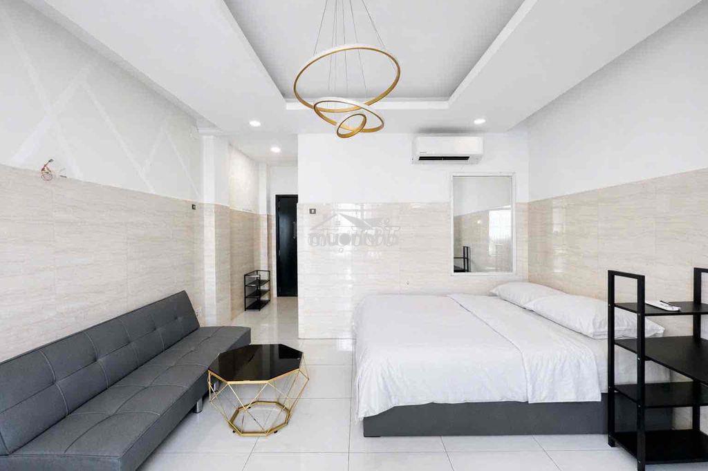 Cho thuê phòng trọ ban công ngay hồng bàng quận 5 thang máy siêu rộng - 2