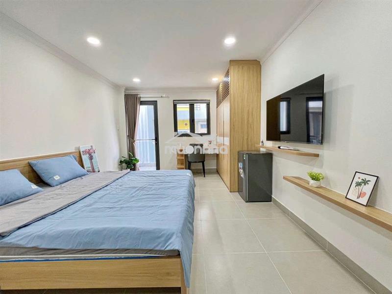 Cho thuê căn hộ có balcony - rộng 28m2 - tô hiến thành q10