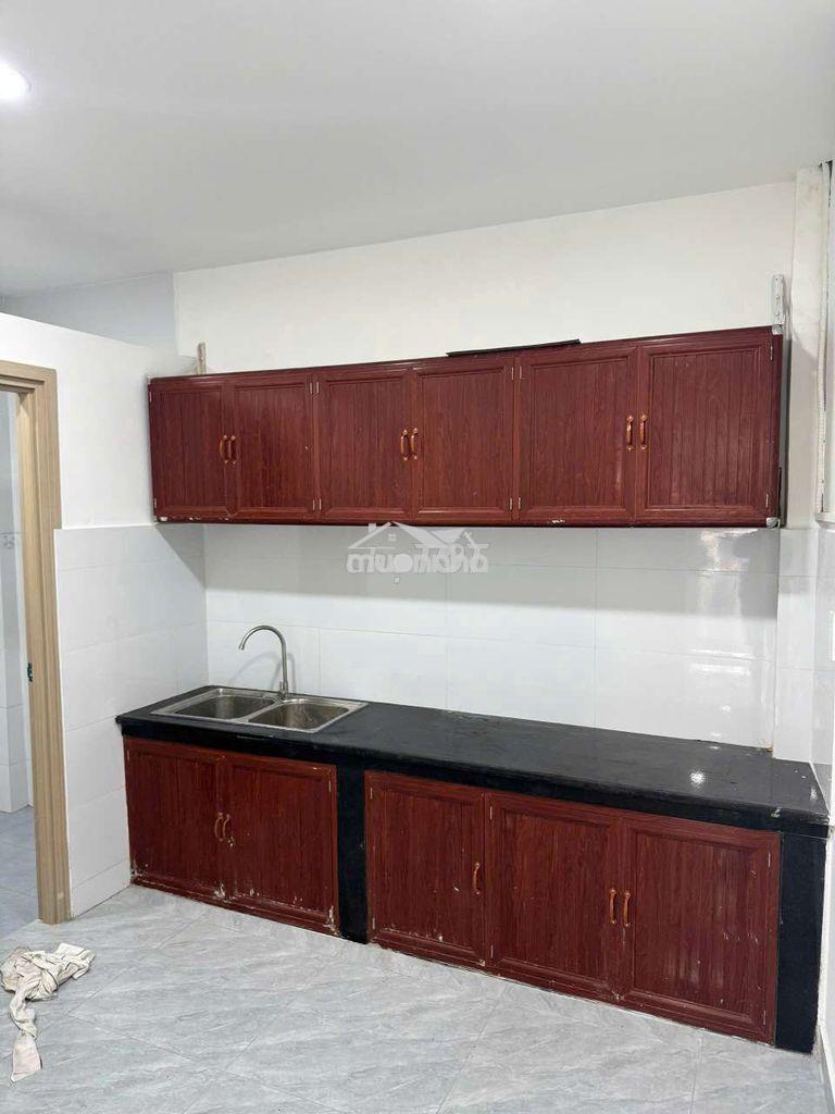 Cho thuê nhà 4x17m 1 lửng 2pn y hình hxt ngay eon tânphú - 2